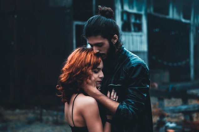 3. Şu an hoşlandığın ya da beğendiğin biri var mı?