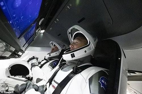 SpaceX'in Taşıdığı Astronotlar, Uluslararası Uzay İstasyonu'na Başarıyla Ulaştı