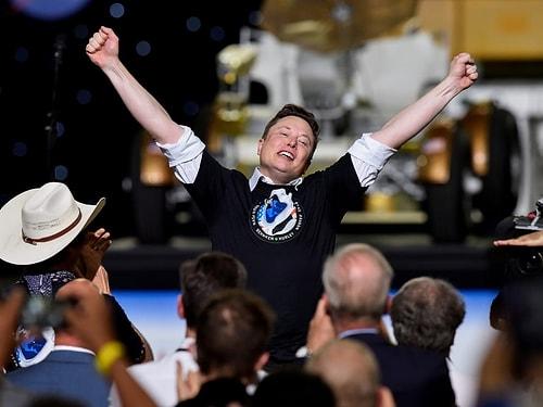 SpaceX'in Taşıdığı Astronotlar, Uluslararası Uzay İstasyonu'na Başarıyla Ulaştı