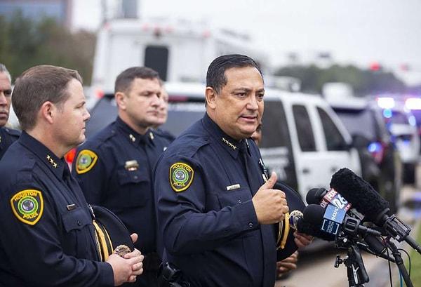 Houston şehrinin Polis Şefi Art Acevedo, CNN International'da Christiane Amanpour'un konuğu oldu.