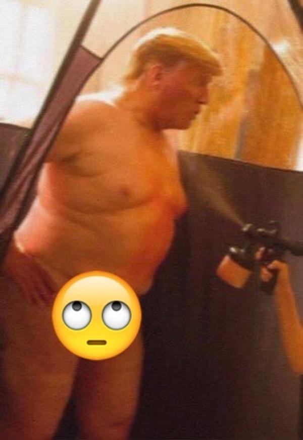 Bugün de sosyal medya Trump'ın bronzlaştırıcı sprey ile boyandığı şu çıplak fotoğrafı ile inledi. Fotoğrafın aslı tabii ki sansürsüz bu arada :)