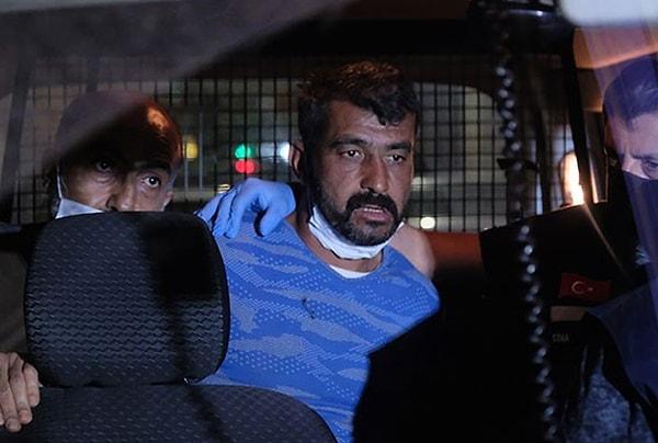 Katil Ahmet Ünal'ın gasp, yaralama, tehdit, hırsızlık gibi 44 suç kaydının olduğu ve bir süre önce cezaevinden tahliye edildiği belirlendi.