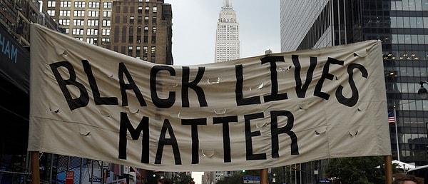 'Black Lives Matter' bir slogan olarak ortaya çıksa da dünya çapında bir harekete dönüşmüş durumda.
