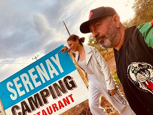 Sessizliğini Bozdu! Serenay Sarıkaya Sevgilisi Cem Yılmaz'la Olan İlk Fotoğrafını Paylaştı, Yorumlar Gecikmedi