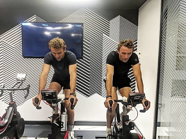 Близнецы обдумывали результаты