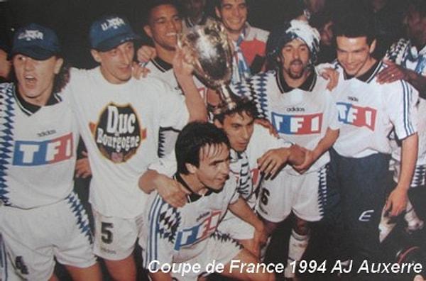 1994’te tarihlerindeki ilk önemli başarıya imza atıp Fransa Kupası'nı müzelerine götürdüler.