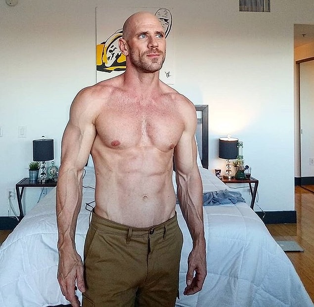 Keltoş Johnny Sins!