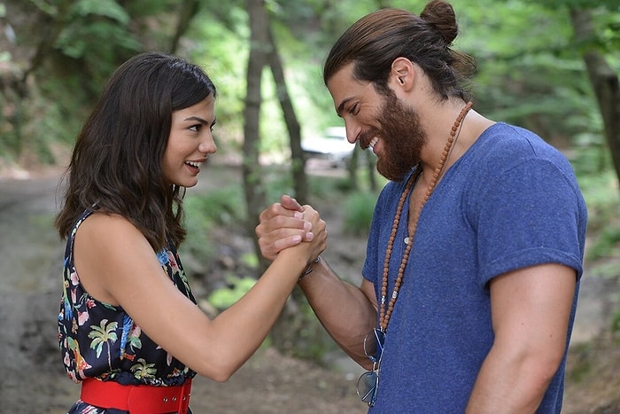 Топ самых захватывающих турецких сериалов, за которыми время пролетит незаметно