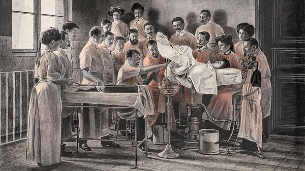 Bugün Sims'i savunanlar, 1840'larda anestezinin pek de yaygın olmadığını söylemektedirler.