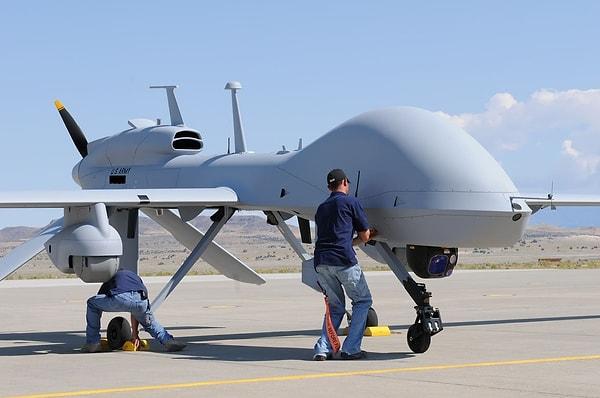 4. ABD ordusunun hava araçlarının %30'unu dronelar oluşturur.