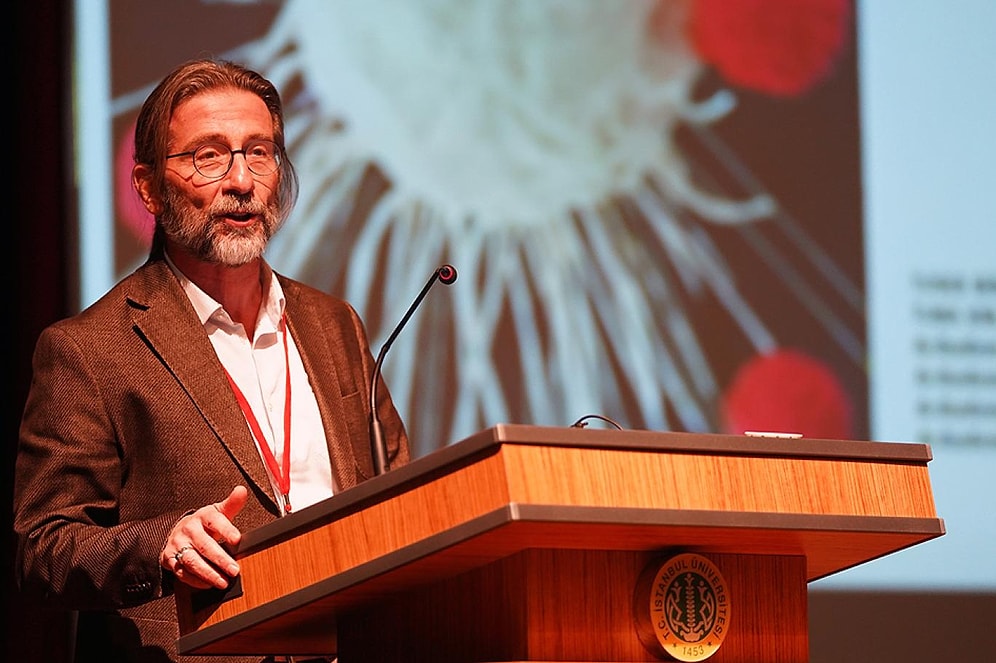 Ercüment Ovalı Aşı İçin Tarih Verdi: 'İlk Önce Kendi Üzerimde Deneyeceğim'