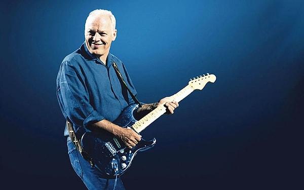 Satışı gerçekleşmiş en pahalı gitar rekoru daha önce, Pink Floyd’dan David Gilmour’un 2019’daki bir açık artırmada 3,95 milyon dolara alıcı bulan gitarına aitti.