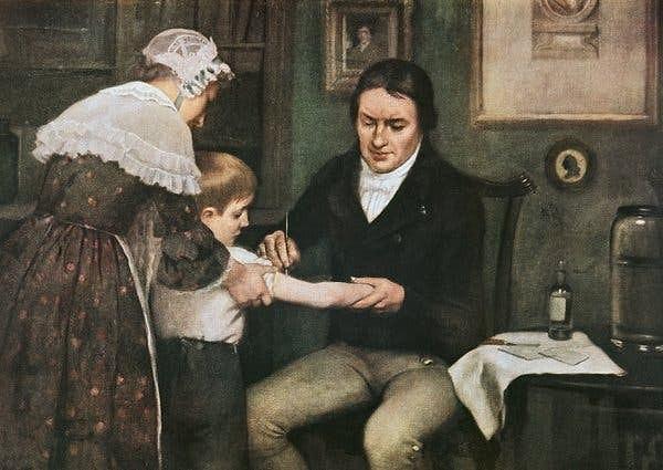 Aşı bugün bildiğimiz biçimine ise Edward Jenner tarafından getirildi ve uygulandı.