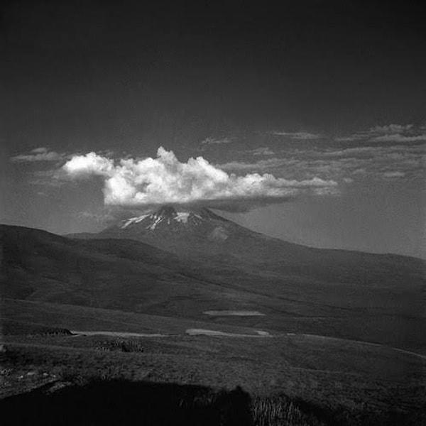 17. Ağrı Dağı, 1955.