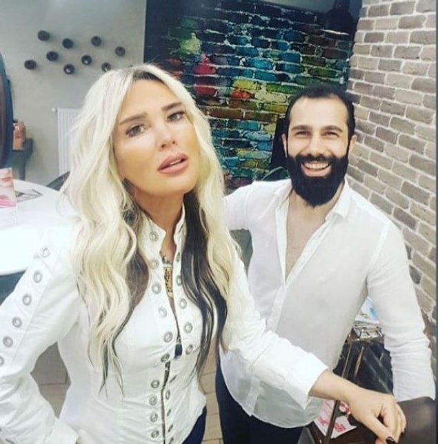 Mide küçültme ve gastrik bypass ameliyatının ardından 70 kilodan 46 kiloya kadar düştü. Farkı görmemek elbette imaknsız.