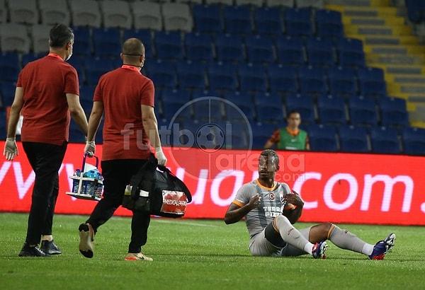 Galatasaray'da 53. dakikada Lemina sakatlandığı için oyundan çıktı yerine 17 yaşındaki genç Emin Bayram girdi.
