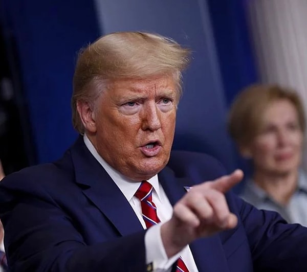 17. И, наконец, позолоченный самолет Дональда Трампа стоимостью 100 миллионов долларов.