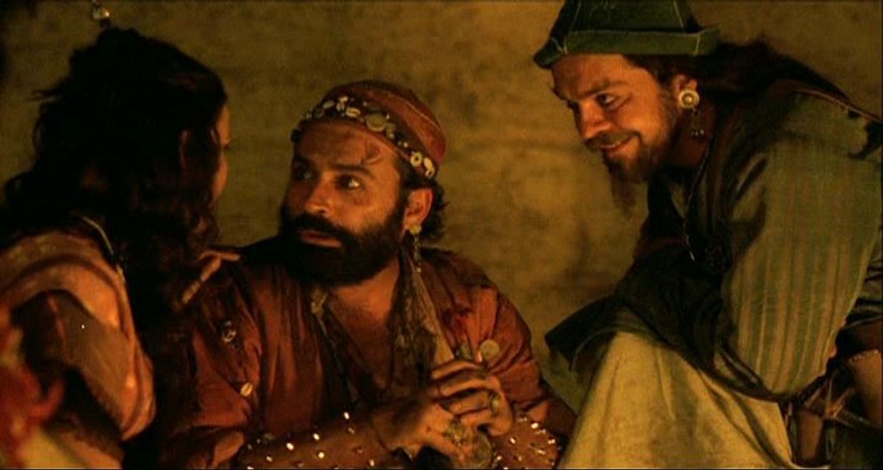 Senarist Levent Kazak YKS'de Filmiyle İlgili Çıkan Soruya Cevap Verdi: 'Soruyu Anlamadım, Var mı Çözen?'