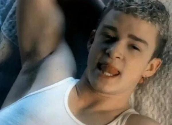 8. Justin Timberlake'nin 'Tearin' Up My Heart' klibi: