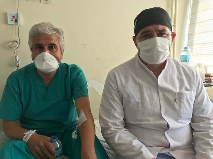 Maske Takmaları Uyarısında Bulunan Doktorlara Saldıran Üç Kişiden İkisi Tutuklandı