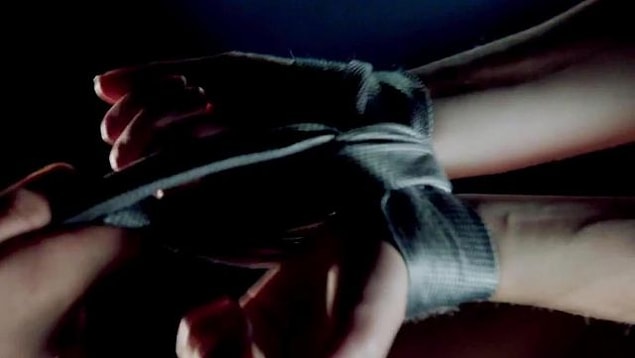 8. "Erkek arkadaşım 'Fifty Shades of Grey'i izleyip biraz etkilenmiş."