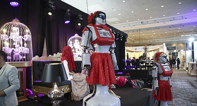 7. Konyalı bilim insanları Türkiye'nin ilk kına robotlarını ürettiler! 😂