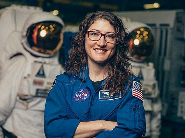 17. Christina Koch, uzayda en uzun süre kalan kadın astronot olarak tarihe geçti!