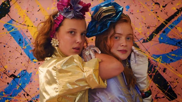 7. The Hollywood Reporter’ın haberine göre Netflix’in sevilen dizisi Stranger Things’in koronavirüs salgını nedeniyle ertelenen 4. sezon çekimleri 17 Eylül‘de başlayacak.