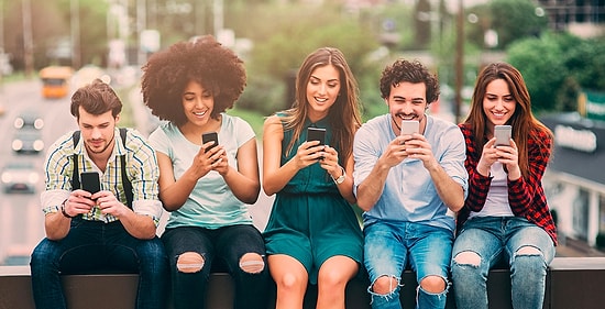 Baby Boomers, X, Y, Z: Şu An Hayatta Olan Kuşakların Özelliklerini Açıklıyoruz!