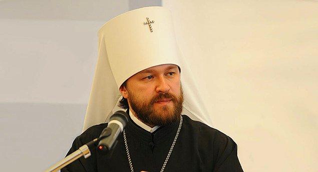 Moskova Patrikhanesi’nin Dış İlişkiler Dairesi Başkanı Metropolit Hilarion bu durumu ‘İnanç özgürlüğünün kabul edilemez bir ihlali' olarak değerlendirdi.