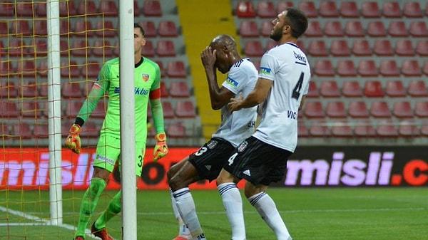 Kayserispor kalecisi Lung'un devleştiği ilk yarıda gol sesi çıkmadı.
