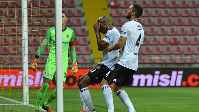 Kayserispor kalecisi Lung'un devleştiği ilk yarıda gol sesi çıkmadı.
