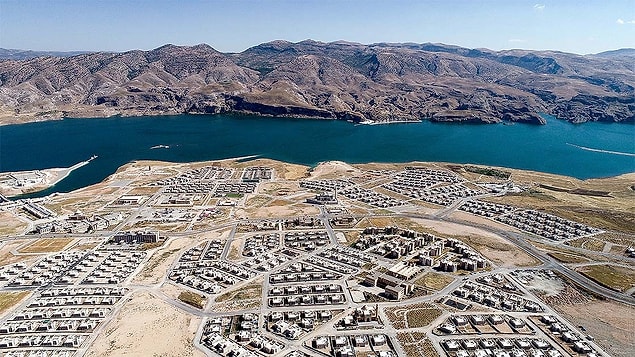 Hasankeyf Kaymakamı Haluk Koç '50 milyon liralık ekonomik büyümeye' ulaşılacağını iddia etti.