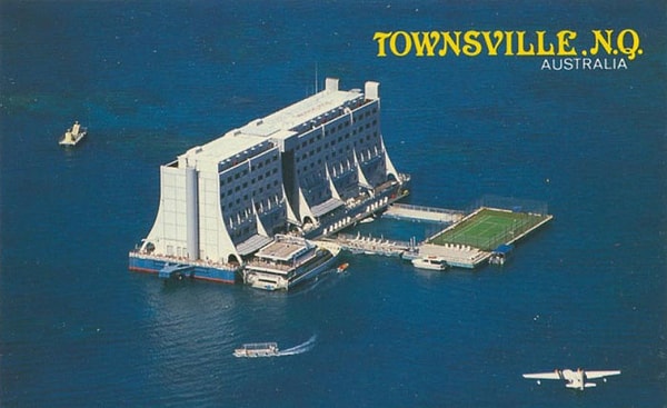 Floatel расширялся на 89,2 метра в ширину и 27,6 метра в высоту