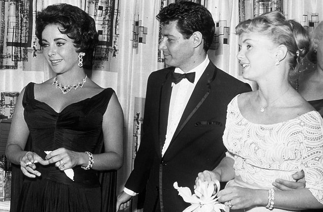 25. Elizabeth Taylor'ın eşlerinden biri olan Eddie Fisher ile evlilikleri çok uzun sürmedi...