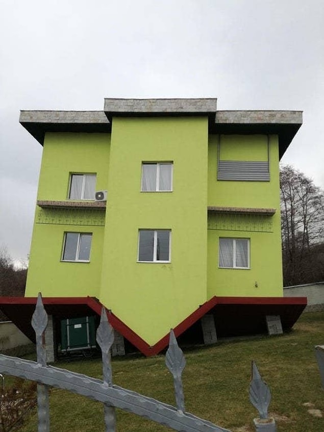 7. Tepetaklak evlerin dış cephesinin de konsepte uygun ya