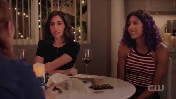 16. Хезер и Валенсия из "Чокнутая бывшая"