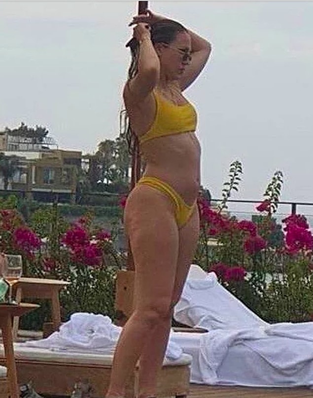 Bildiğiniz gibi geçtiğimiz günlerde Duygu Özaslan'ın tatil fotoğrafları gündeme bomba gibi düşmüştü.