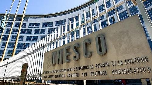 UNESCO, Ayasofya'nın Dünya Kültür Mirası Statüsünün Gözden Geçirileceğini Açıkladı