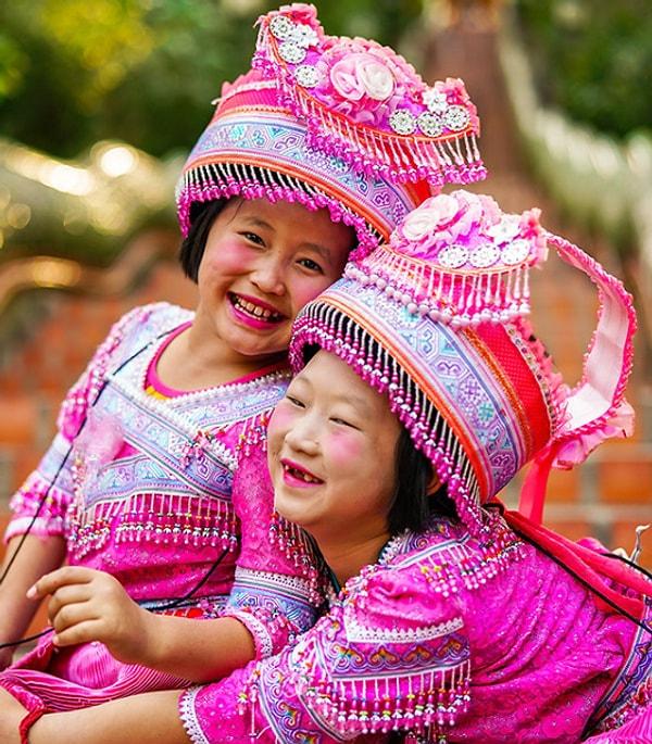 5. Taylandlı küçük kızlar.