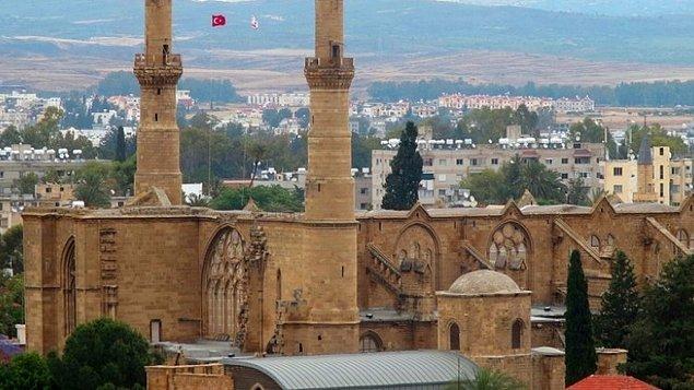 Kıbrıs: Ayasofya Katedrali - Selimiye Camisi