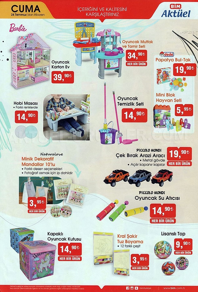 Çocuklar için birçok oyuncak geliyor.