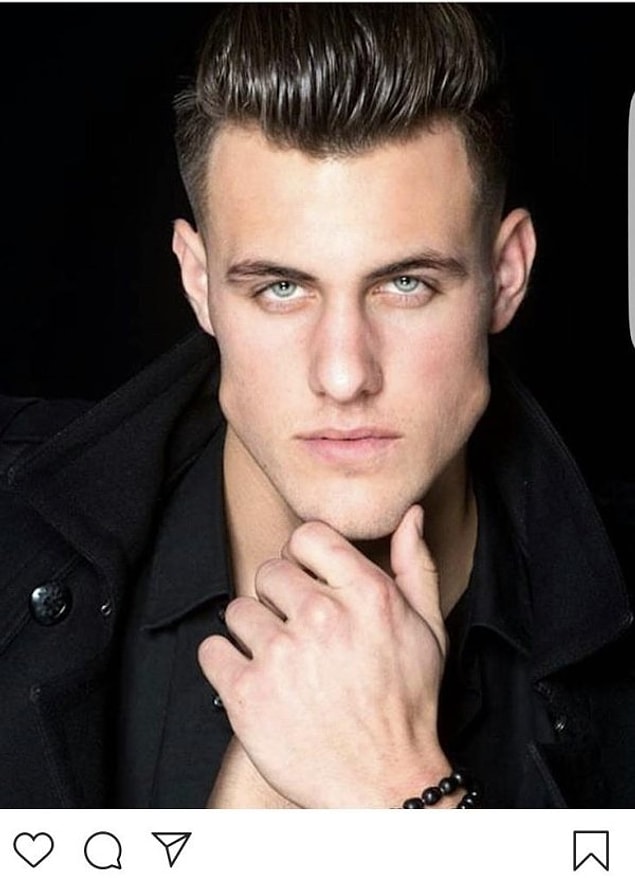 6. Jawline tarihinde bir ilk 😂