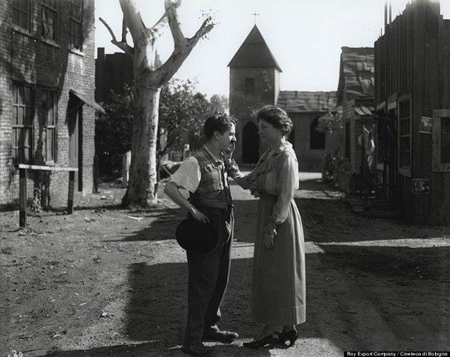 6. Hellen Keller ve Charlie Chaplin buluşması, 1919