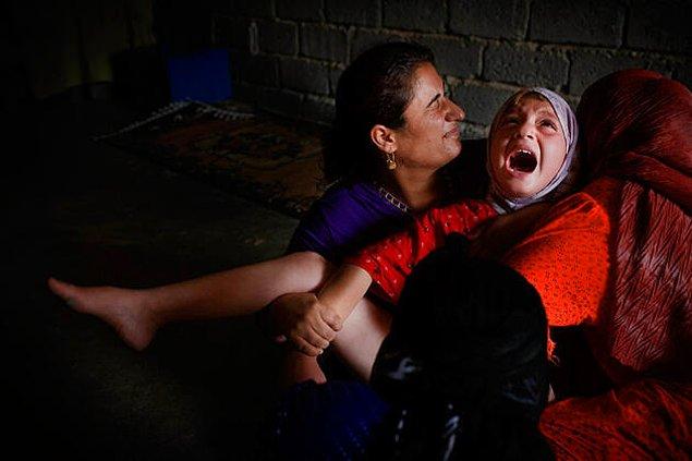 Afrika ve Asya kıtalarında yaygın olarak görülen vahşi bir ritüel olan kadın sünneti, gerçekten mide bulandırıcı bir işlem.