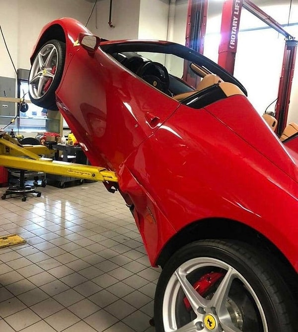 3. "Я увидел это, когда привез свой мусор на ремонт..."