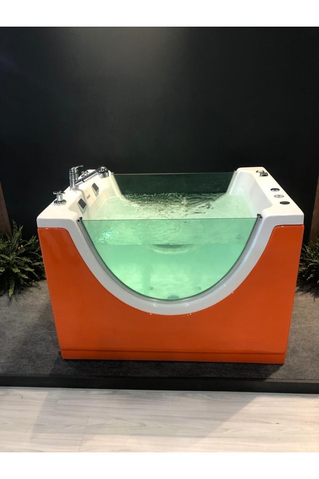 9. Yeni bebeği olanlara müjdeeeee! Nur topu gibi bir masrafınız daha oldu çünkü bu indirimi görünce dayanamayıp alacaksınız biliyorum. Bebek jakuzisi 13.000 TL'den 11.000 TL'ye düşmüş! Kullanıcılar alternatif kullanım alanları da yaratmışlar. Resmen bir taşla iki kuş! Müthiş!