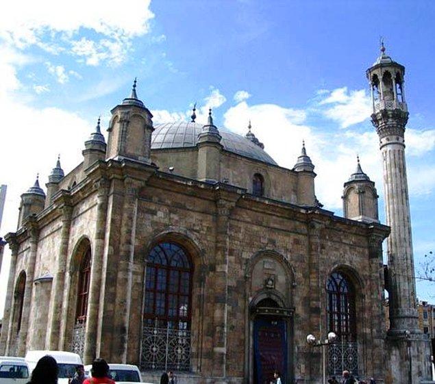 10. Aziziye Camii - Konya