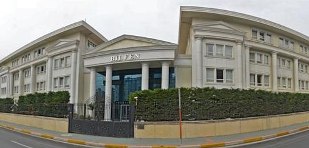 6. Birçok ilde şubesi bulunan bir başka okul da Bilfen. Bilfen'in İstanbul Ataşehir'de bulunan yerleşkesinde okul ücretleri yıllık 67.260 TL'den başlıyor. Fiyatlara KDV ve yemek ücretleri dahil değildir.