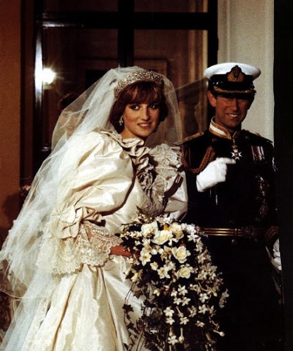 3. Prens Charles, evlilik yemini esnasında söyleyeceklerini unutmuş!